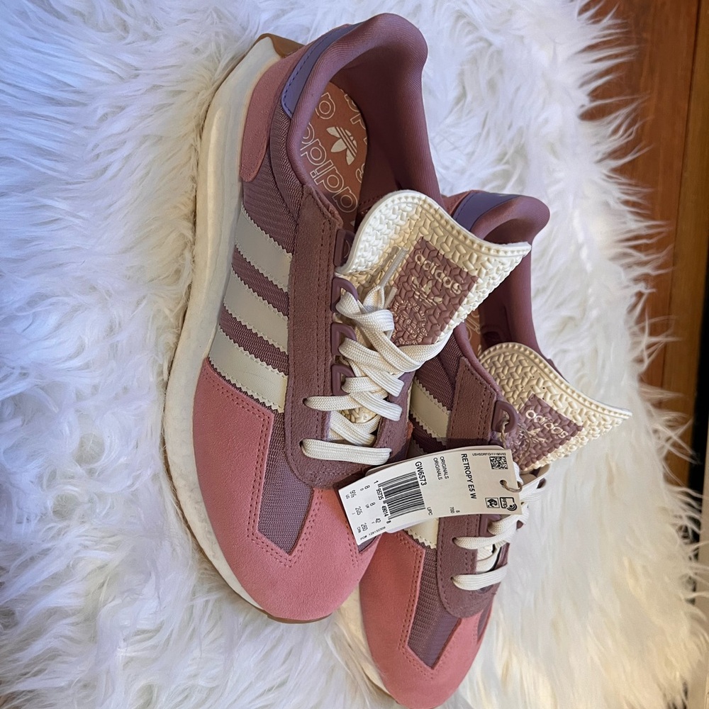 Nwt revolve adidas retropy E5 magic mauve chalk white sneakers - Picture 5 of 10